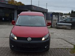 Rot Gebraucht 2014 VW Caddy Trendline Van / Kleinbus | 6.998 € (Fairer Preis)
