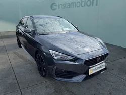 Grau Gebraucht 2021 Cupra Leon VZ Limousine | 30.480 € (Fairer Preis)