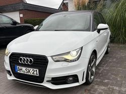 Weiß Gebraucht 2012 Audi A1 Sportback S-Line Kleinwagen | 12.899 € (Fairer Preis)
