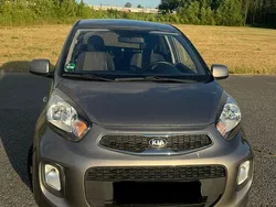 Grau Gebraucht 2016 Kia Picanto 2 Kleinwagen | 5.999 € (Guter Preis)