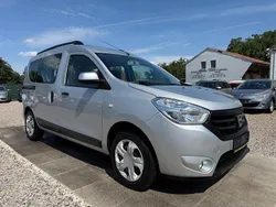 Grau Gebraucht 2018 Dacia Dokker Lauréate Van | 10.999 € (Superpreis)