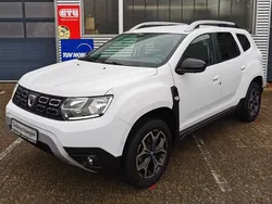 Weiß Gebraucht 2020 Dacia Duster Celebration SUV | 13.999 € (Fairer Preis)
