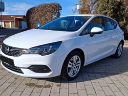 Weiß Gebraucht 2021 Opel Astra Edition Limousine | 13.500 € (Superpreis)