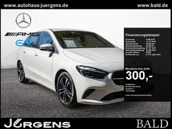 Weiss polarweiß Gebraucht 2024 Mercedes B200 Progressive Van / Kleinbus | 31.850 € (Fairer Preis)