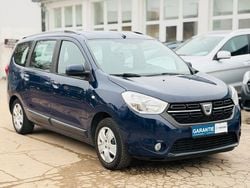 Blau Gebraucht 2019 Dacia Lodgy Van / Kleinbus | 8.690 € (Fairer Preis)