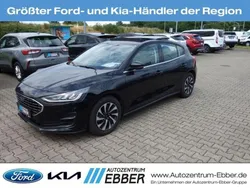 Schwarz Gebraucht 2024 Ford Focus Titanium Limousine | 23.977 € (Fairer Preis)