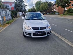 Silber Gebraucht 2007 Suzuki SX4 Club Limousine | 6.000 € (Etwas zu teuer)