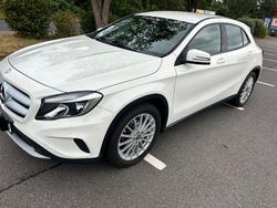 Weiß Gebraucht 2015 Mercedes GLA180 SUV | 13.200 € (Fairer Preis)