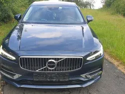 Blau Gebraucht 2025 Volvo S90 Limousine | 23.900 €