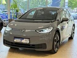 Grau Gebraucht 2021 VW ID.3 Pro Performance Kleinwagen | 19.800 € (Fairer Preis)