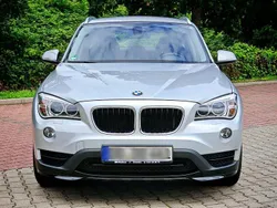 Silber Gebraucht 2015 BMW X1 Sport Line SUV | 21.300 € (Fairer Preis)