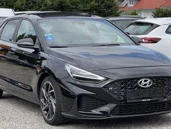 Schwarz Gebraucht 2021 Hyundai i30 N Line Limousine | 20.890 € (Fairer Preis)