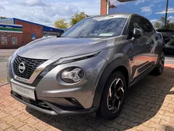 Grau Gebraucht 2023 Nissan Juke N-Connecta SUV | 21.990 € (Etwas zu teuer)