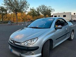 Silber Gebraucht 2002 Peugeot 206 CC Cabrio | 950 € (Fairer Preis)