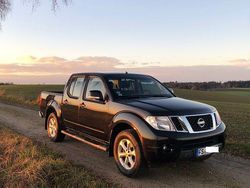 Schwarz Gebraucht 2011 Nissan Navara Abholung | 10.900 € (Fairer Preis)
