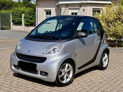 Schwarz Gebraucht 2011 Smart ForTwo Coupé Coupé | 5.500 €