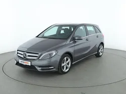 Grau Gebraucht 2014 Mercedes B180 Van / Kleinbus | 14.890 € (Fairer Preis)