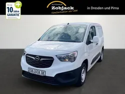 Weiß Gebraucht 2021 Opel Combo Van / Kleinbus | 15.900 € (Guter Preis)