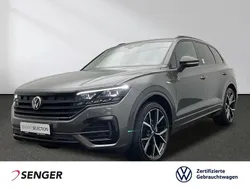 Grau Gebraucht 2023 VW Touareg R-line SUV | 66.680 € (Etwas zu teuer)