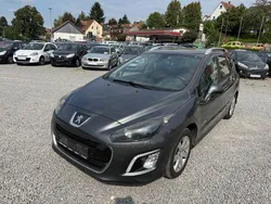 Gris shark Gebraucht 2013 Peugeot 308 Business-Line Kombi | 2.350 €