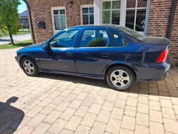 Blau Gebraucht 1999 Opel Vectra Limousine | 750 € (Guter Preis)