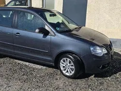 Grau Gebraucht 2010 VW Polo Kleinwagen | 3.999 € (Guter Preis)