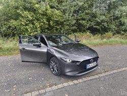 Grau Gebraucht 2019 Mazda 3 Limousine | 16.990 €