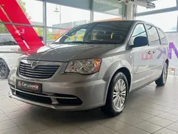 Grau Gebraucht 2014 Lancia Voyager Van / Kleinbus | 7.999 € (Fairer Preis)