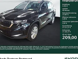 Schwarz Gebraucht 2024 Skoda Karoq Selection SUV | 29.880 € (Guter Preis)