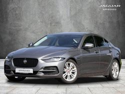 Grau eiger grey metallic metallic Gebraucht 2021 Jaguar XE S Limousine | 21.900 €