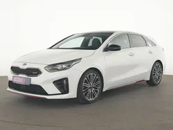 Weiß Gebraucht 2021 Kia ProCeed GT Kleinwagen | 25.628 € (Guter Preis)
