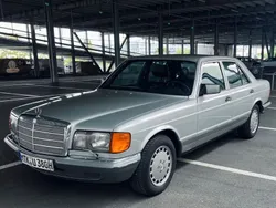 Silber Gebraucht 1982 Mercedes 380 SE Limousine | 12.000 €