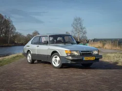 Grau Gebraucht 1984 Saab 900 Kleinwagen | 7.750 €