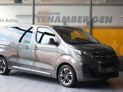 Grau Gebraucht 2021 Opel Zafira Life Van | 44.900 € (Teuer)