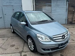 Silber Gebraucht 2007 Mercedes B200 Van / Kleinbus | 4.999 € (Fairer Preis)