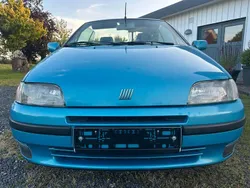Blau Gebraucht 2000 Fiat Punto Cabriolet Cabrio | 1.900 €