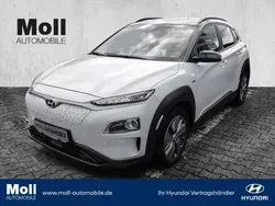 Weiß Gebraucht 2021 Hyundai Kona Style SUV | 22.480 € (Guter Preis)