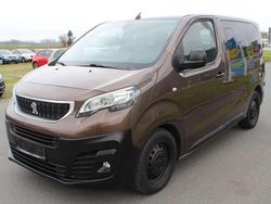 Rich oak Gebraucht 2017 Peugeot Traveller Van | 18.590 € (Superpreis)