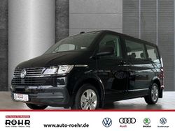 Deep black perleffekt Gebraucht 2023 VW Multivan Comfortline Van | 56.900 € (Fairer Preis)
