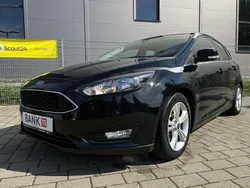 Schwarz Gebraucht 2015 Ford Focus Limousine | 7.900 € (Fairer Preis)