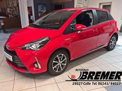 Rot Gebraucht 2019 Toyota Yaris Hybrid Limousine | 14.950 € (Fairer Preis)