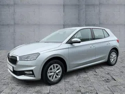Silber Neu 2025 Skoda Fabia Selection Limousine | 17.570 € (Fairer Preis)