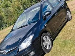 Schwarz Gebraucht 2010 Hyundai i30 Kombi | 1.800 € (Fairer Preis)