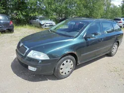 Grün Gebraucht 2006 Skoda Octavia Ambiente Kombi | 1.350 € (Fairer Preis)