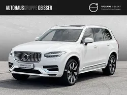 Crystal weiß perleffekt Gebraucht 2024 Volvo XC90 Plus SUV | 57.750 € (Guter Preis)