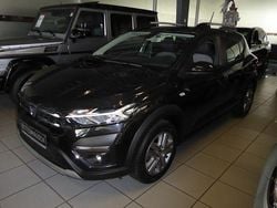 Schwarz Gebraucht 2021 Dacia Sandero Stepway Kleinwagen | 13.490 € (Fairer Preis)