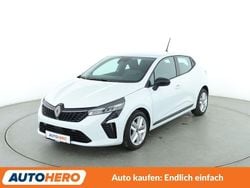 Weiß Gebraucht 2025 Renault Clio V Evolution Limousine | 16.450 € (Guter Preis)