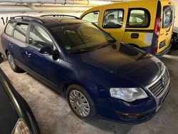 Blau Gebraucht 2006 VW Passat Trendline Kombi | 999 € (Superpreis)