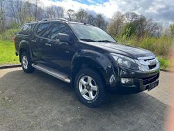Schwarz Gebraucht 2015 Isuzu D-Max Abholung | 12.950 € (Guter Preis)