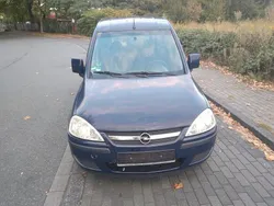 Blau Gebraucht 2006 Opel Combo Van / Kleinbus | 1.800 € (Fairer Preis)